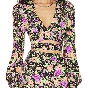 BNWT AFRM floral top
